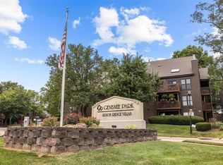 5100 Hollow Wood Ct APT C, Saint Louis, MO
