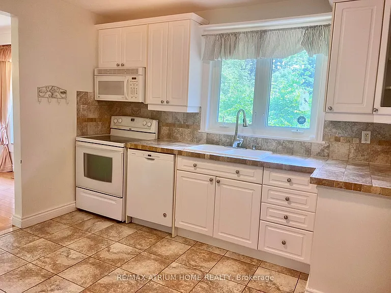 23 River Bend Rd — Photo 7