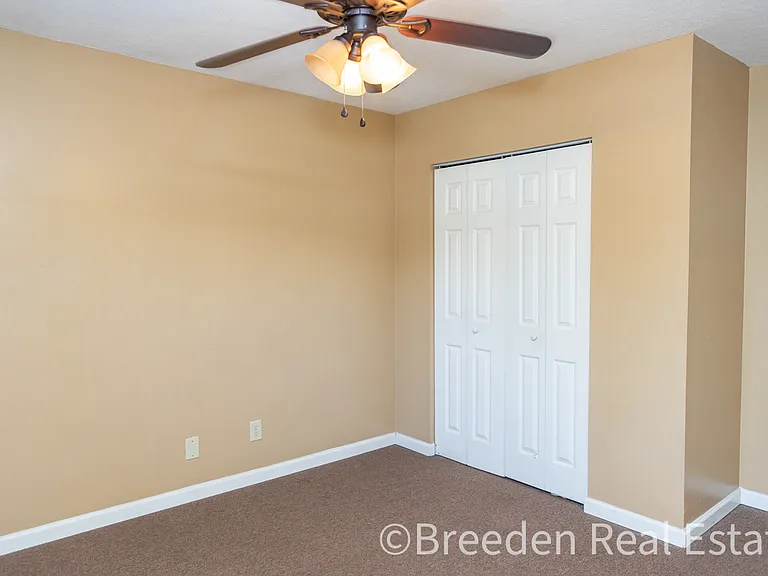239 Maple St #301-A — Photo 13