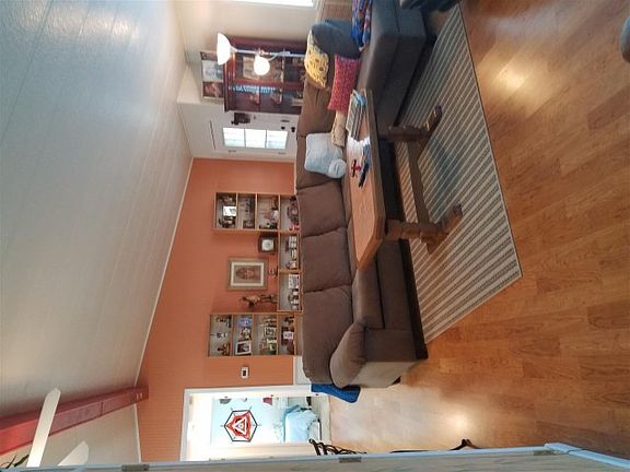 5th image of 9468 W Glen Ellyn Ln