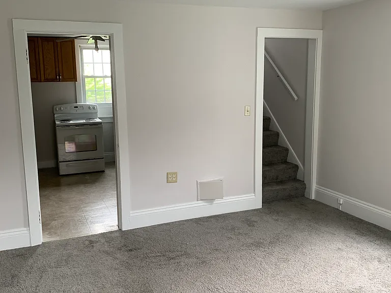 44 Liftbridge Ln E #3 — Photo 8