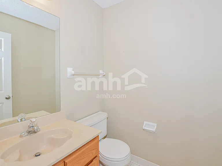 1926 Bohemia Dr — Photo 9