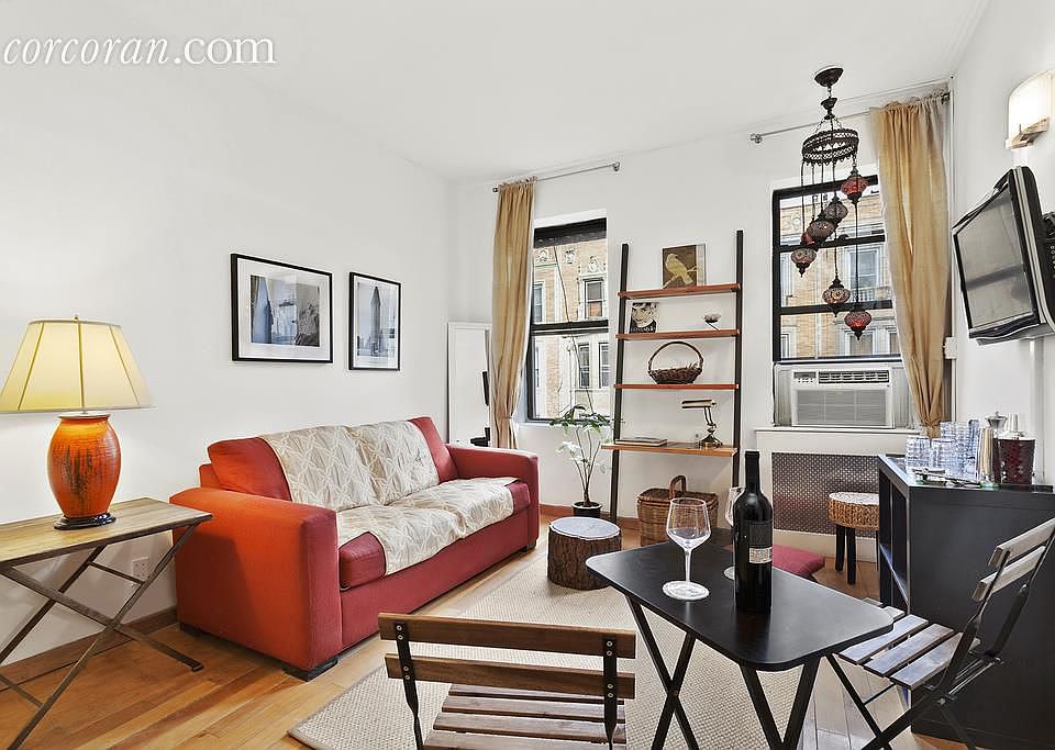 1st image of 322 W 88th St APT 3A