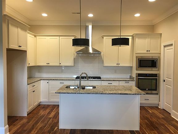 4th image of 5026 N Lee Hwy NE Lot 2A
