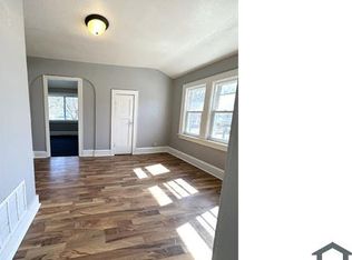 3902 W Hope Ave, Milwaukee, WI 53216