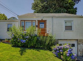 97 Portland Pl, Yonkers, NY 10703