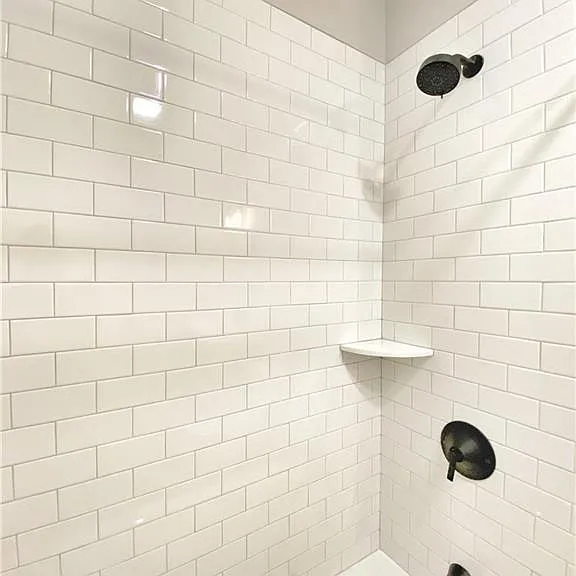 4 Berkeley St #2 — Photo 4