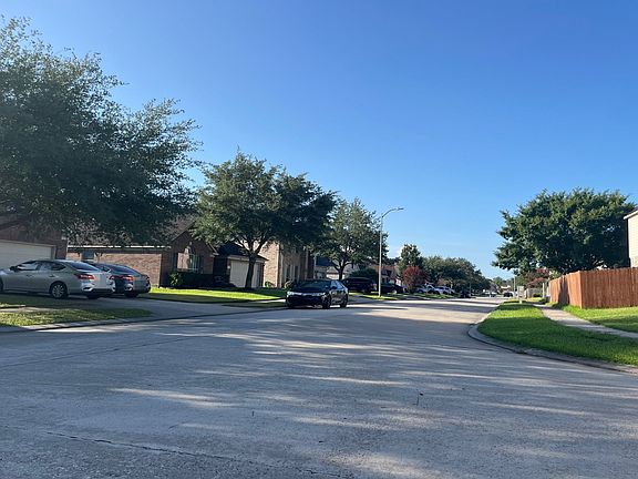 4th image of 4243 Forest Rain Ln
