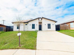 5715 Saint Charles Loop, Laredo, TX 78046