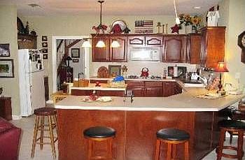5th image of 112 Harmon Way N