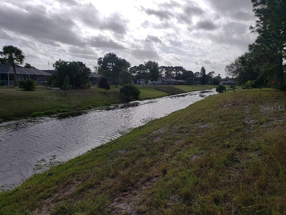 2nd image of 163 Fairway Rd