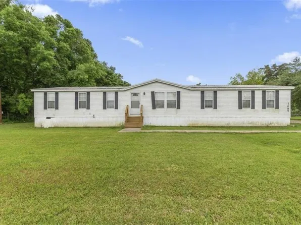 1085 Daugereau Rd, Breaux Bridge, LA 70517