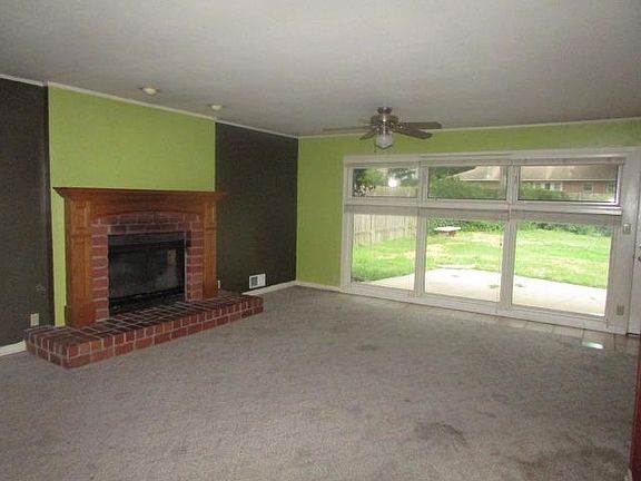 2nd image of 3431 Van Dorn St