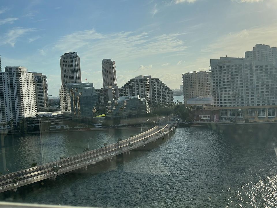 1st image of 905 Brickell Bay Dr APT 1528