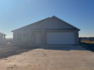 3515 Little John Dr, Durant, OK 74701
