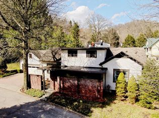 2 Orchard Rd, Wheeling, WV 26003