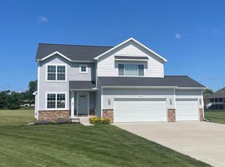 2276 Sandstone Dr, Mount Pleasant, MI