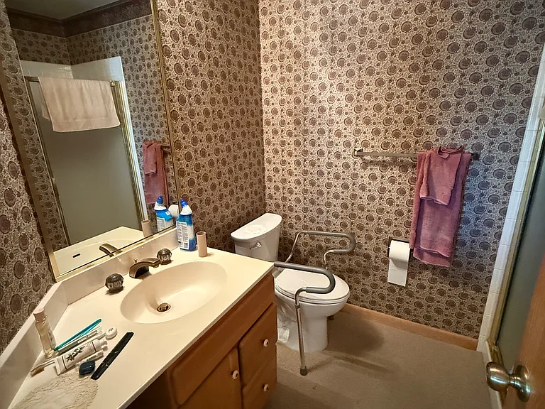 2620 Briarwood Dr — Photo 34