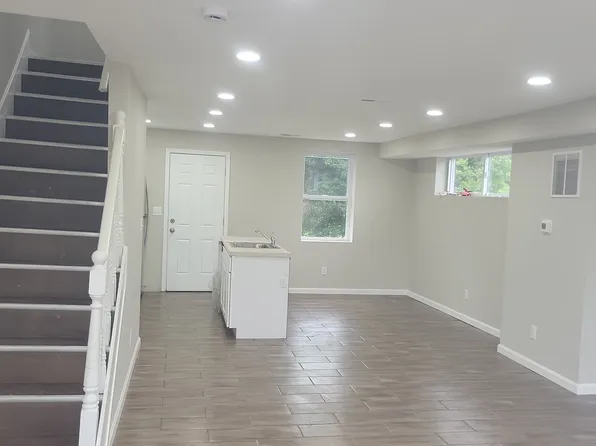 6609 Hilltop Ave, Baltimore, MD 21206