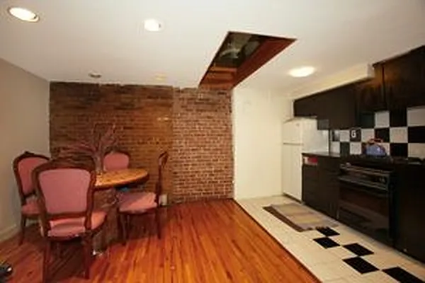 Sold by Douglas Elliman | media 17