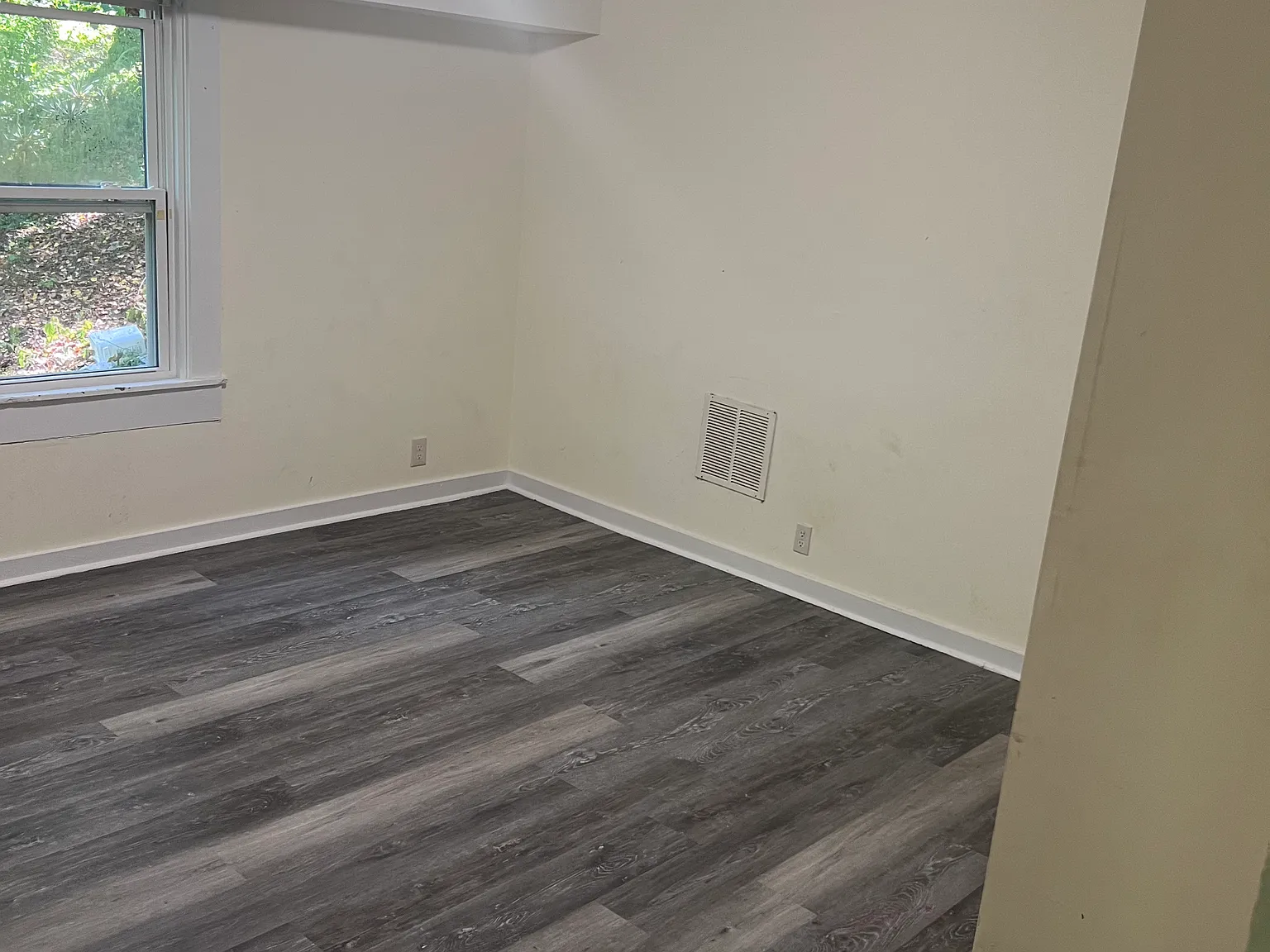 5 bed, 1511 sqft, $600 — Photo 2