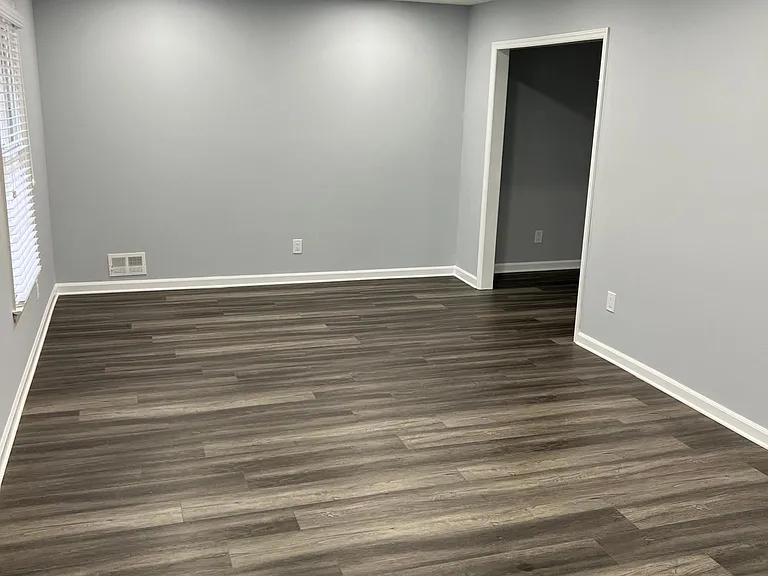 6959 Lockridge Dr — Photo 35