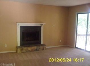 102 Cloister Oaks Cir, Winston Salem, NC 27127
