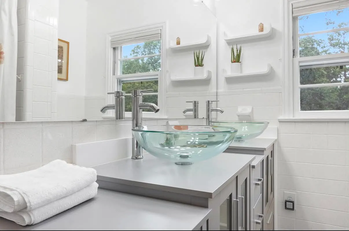2 bed, 1496 sqft, $1,950 — Photo 4