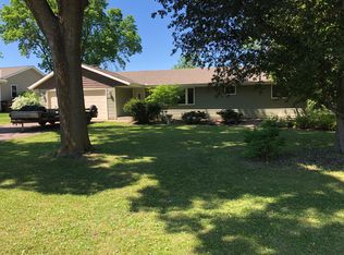 6379 Chesshire Ln N, Maple Grove, MN 55311