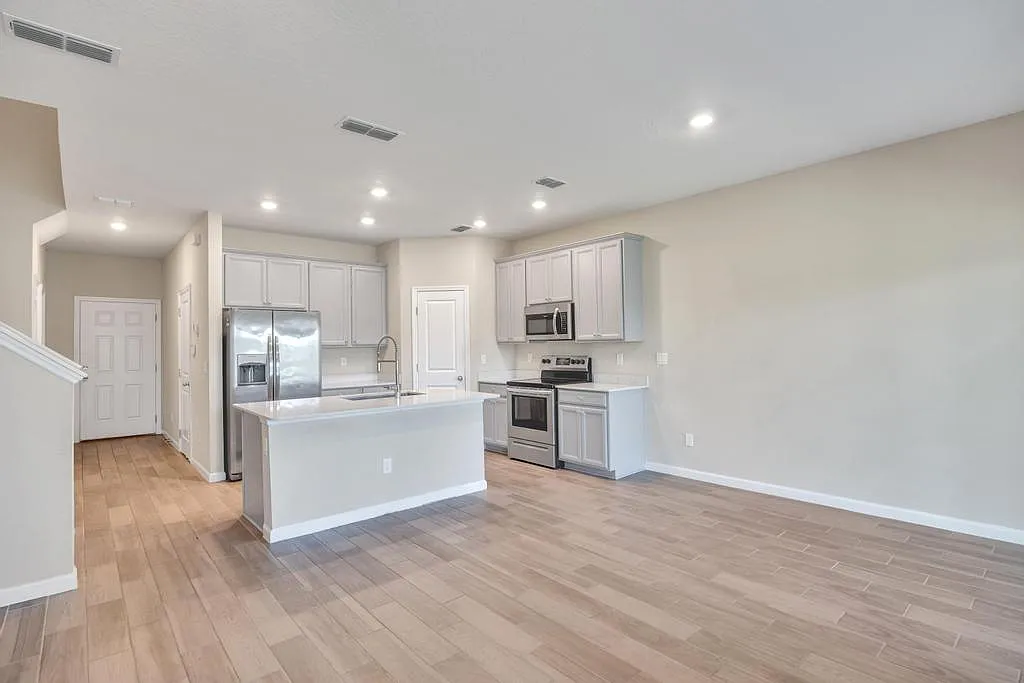 133 Appleton Ct — Photo 4