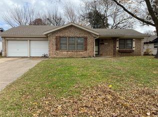 803 Eastcliff Dr, Euless, TX 76040