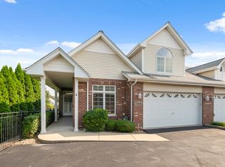 16101 Julia Courtyard, Tinley Park, IL 60477