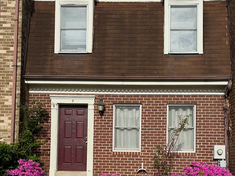 5 Livingstone Ter — Photo 1