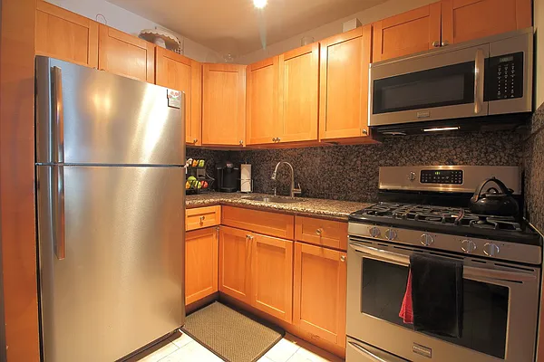 Sold by Keller Williams NYC | media 25