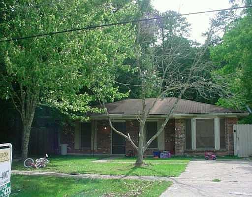 1st image of 430 Magnolia St