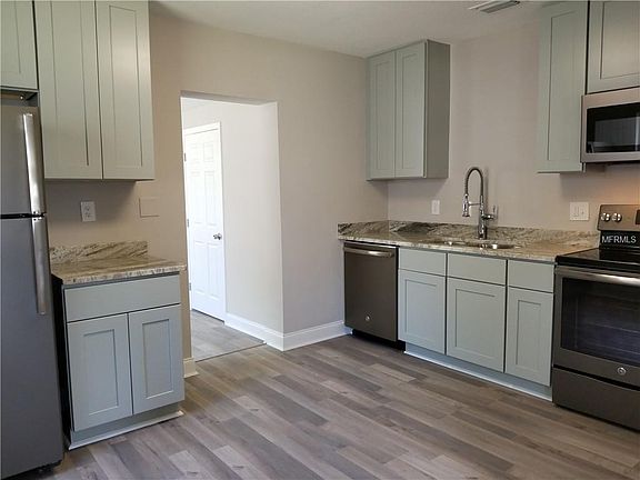 5th image of 4619 21st Ave N