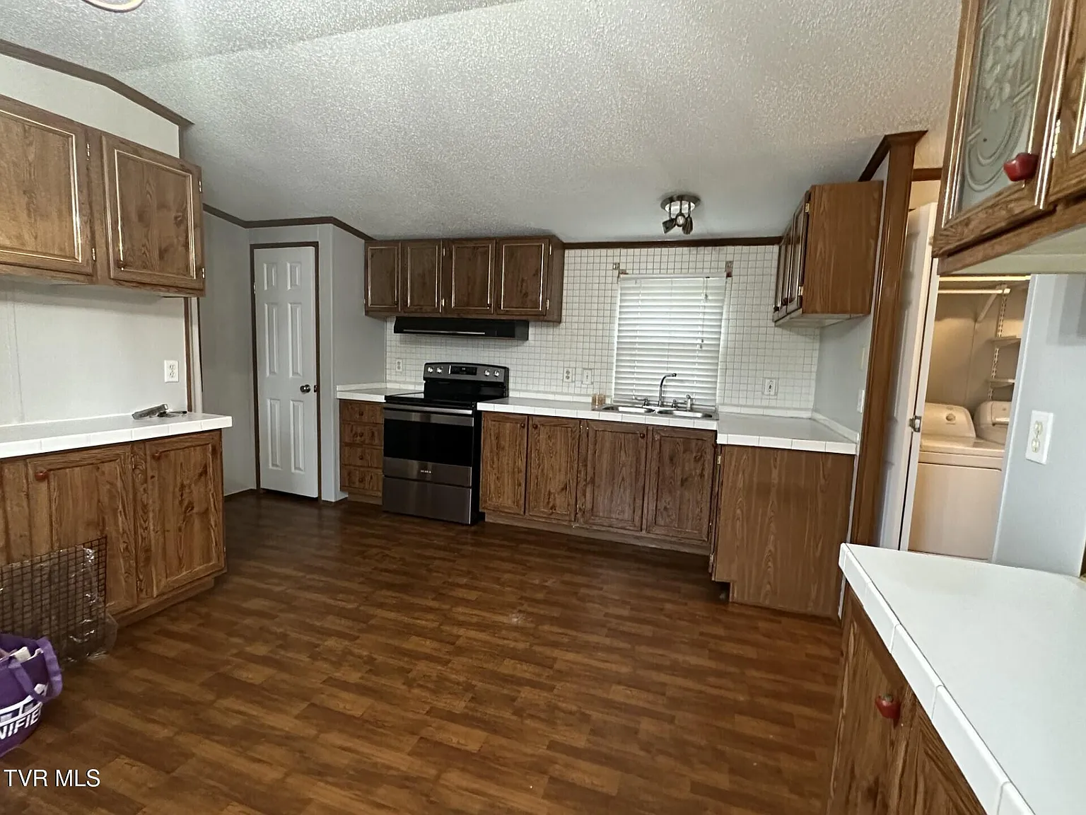 2 bed, 2.0 bath, 1152 sqft, $1,200 — Photo 4