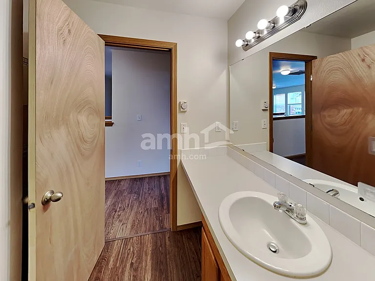 7127 179th Street Ct E — Photo 19