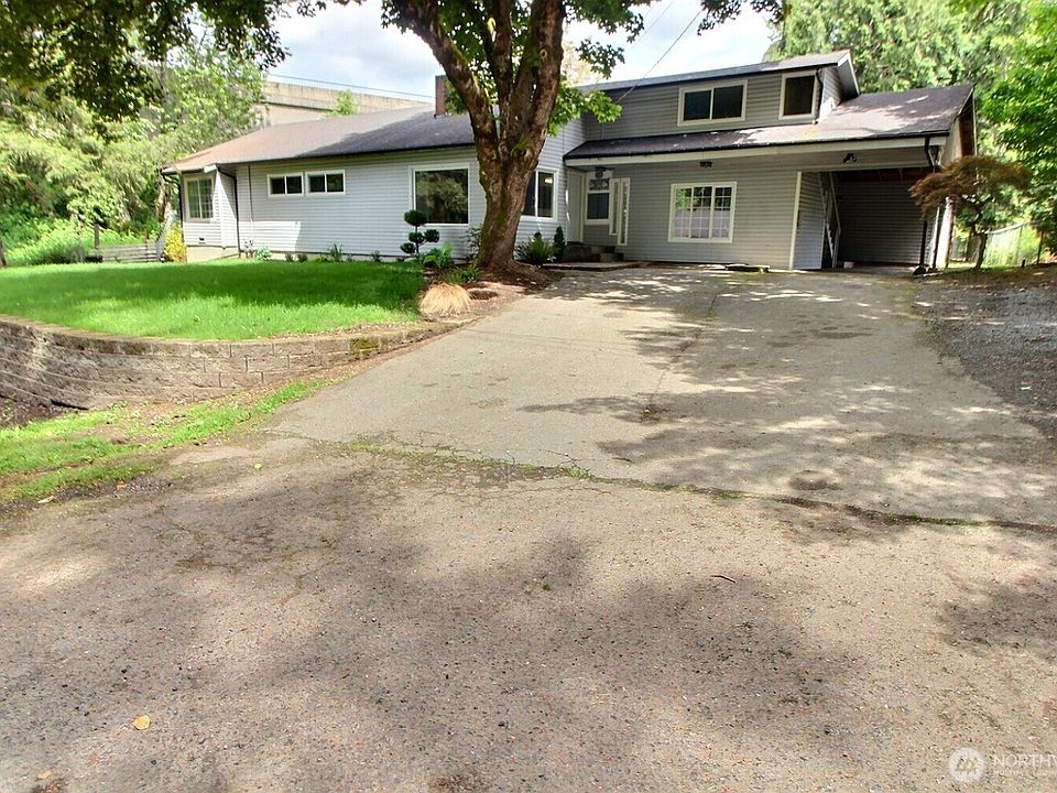 1st image of 22512 SE 218th Street