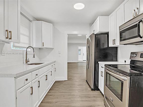 2nd image of 38 NW 53rd St #A