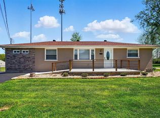 24 Swan Ln, Amelia, OH 45102