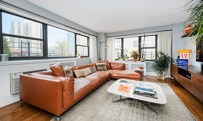 Rented by Corcoran | media 10