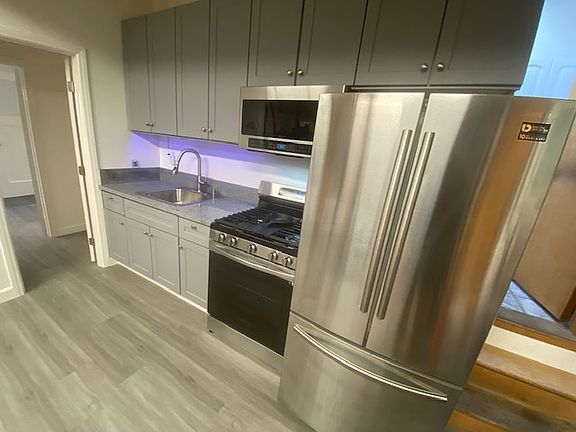 5th image of 4123 Keystone Ave #A