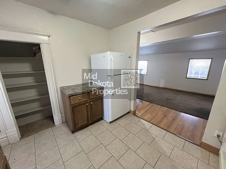 821 E 7th Ave — Photo 6