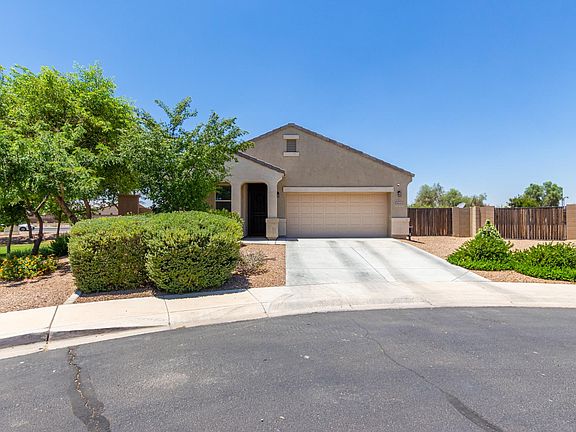 3rd image of 41436 W Williams Way