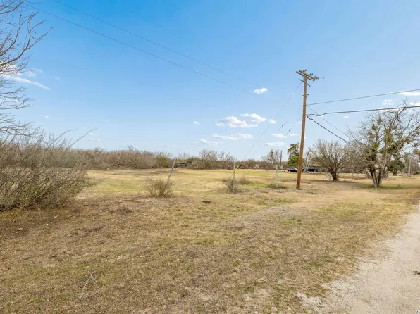 0 N Beyer, Marion, TX 78124