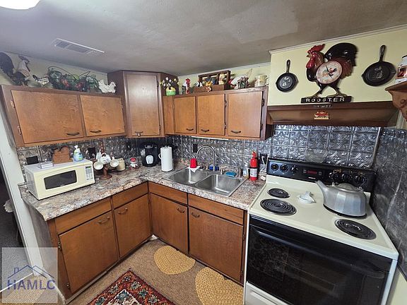 4th image of 178 Lee Place Rd NE