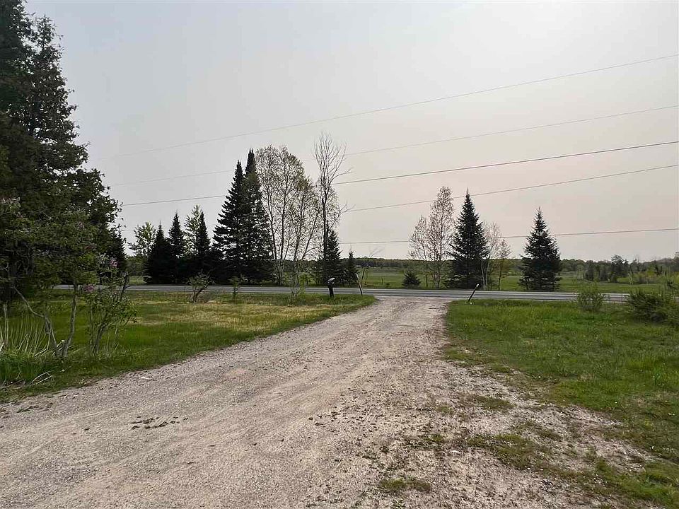 6346 Pickerel Lake Rd, Petoskey, MI 49770 MLS 471054 Zillow