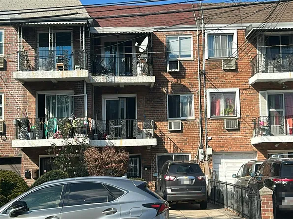 9017 Farragut Rd, Brooklyn, NY 11236