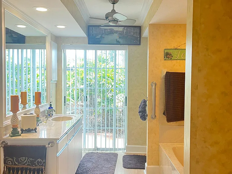 5672 Country Lakes Dr — Photo 24